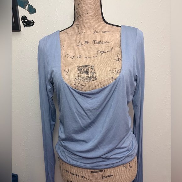 Love Tops - NWT Blogilates Love Story Long Sleeve